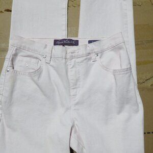 Gloria Vanderbilt Amanda Slimming Tapered Leg Jeans Size 6 inseam 27